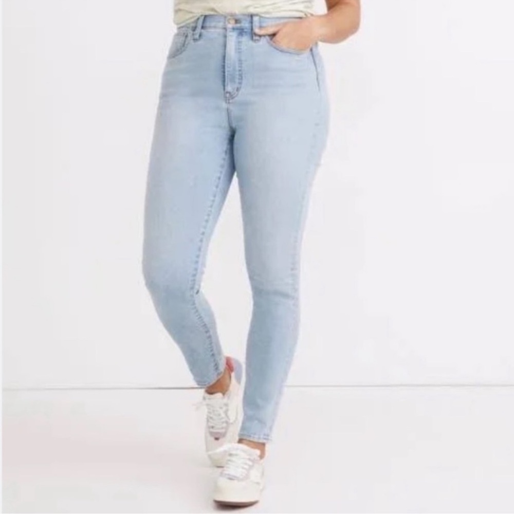 Madewell 11” Roadtripper Jeans SZ. 32